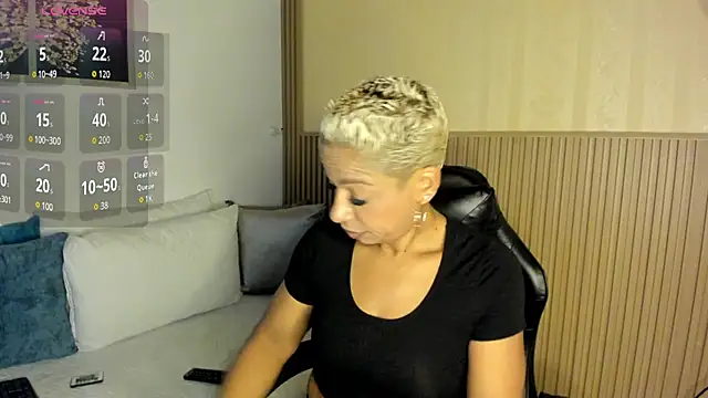 summer night  online show from October 27, 11:39 am