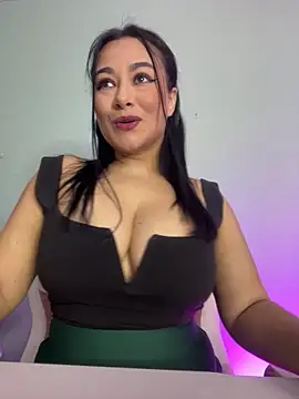 sharon leone26 online show from January 8, 9:13 am