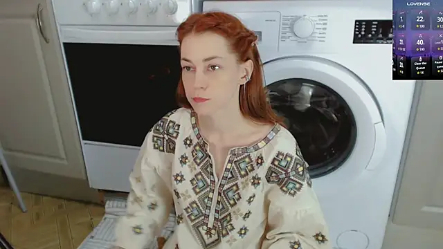 Snapshot of Amina_Barbarian chatting on October 17, 6:11 pm Amina Barbarian online show from October 17, 6:11 pm