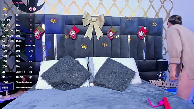 RubbyTaylor online show from November 24, 2:41 pm