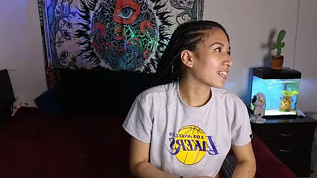 tony and sophia online show from February 5, 11:52 pm