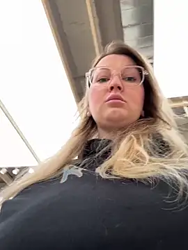 Teya moon  online show from January 19, 11:06 am