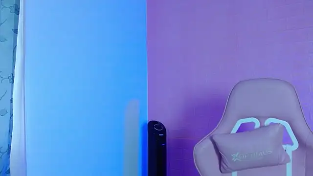  hooly online show from December 3, 8:11 pm