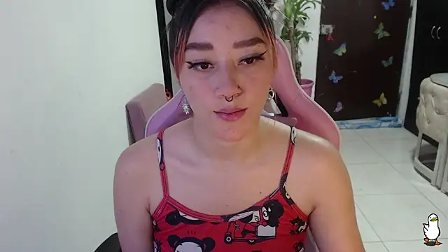 Snapshot of littleangel1_m chatting on October 12, 5:59 pm littleangel1 m online show from October 12, 5:59 pm