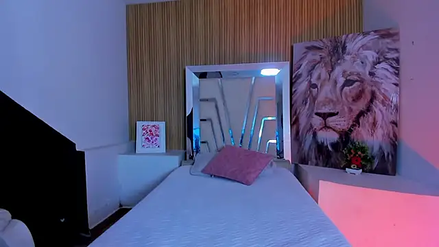 Agathaargent  online show from February 19, 4:34 am