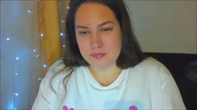  madalexa  online show from November 12, 8:40 pm