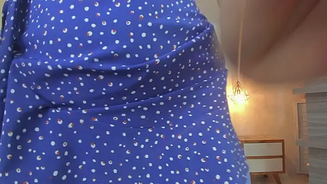 LARSONMIA online show from September 19, 12:37 pm