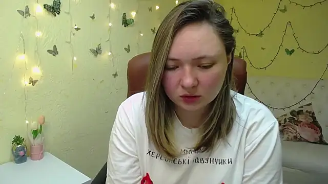 SallyVerda online show from March 13, 6:31 pm