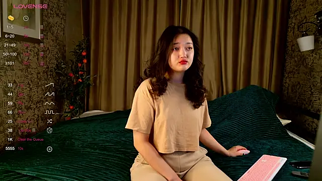 FreyaRaya online show from November 26, 3:18 am