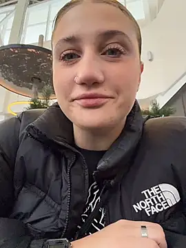 JessiMur online show from January 8, 6:17 am