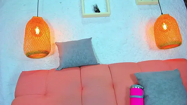 emiily s online show from November 4, 12:10 pm