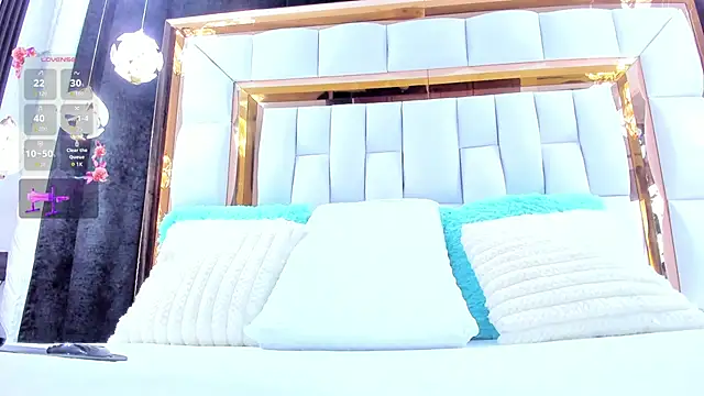 RileySweett online show from February 26, 11:53 am