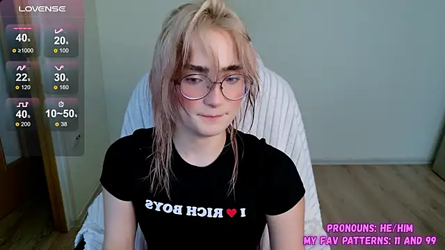 CuteYukiKun online show from September 18, 9:08 am