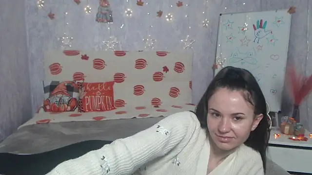 KaraCriegs online show from November 23, 8:43 pm