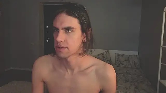 mollymila online show from February 28, 4:45 am