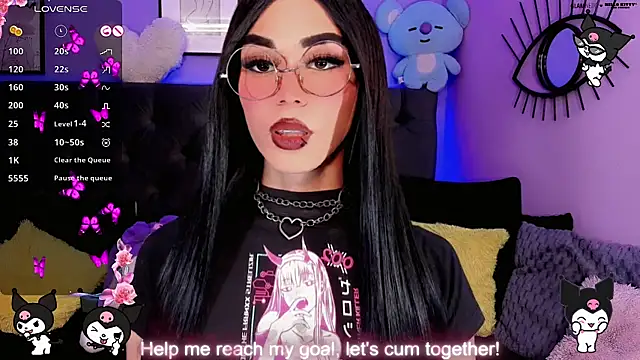 kimMaddiee online show from October 22, 7:35 am