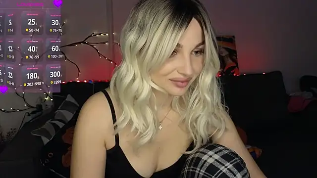 Amelia55555 online show from November 22, 4:42 pm