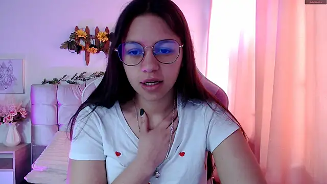 Snapshot of SamanthaRoldaan chatting on September 16, 4:48 pm SamanthaRoldaan online show from September 16, 4:48 pm