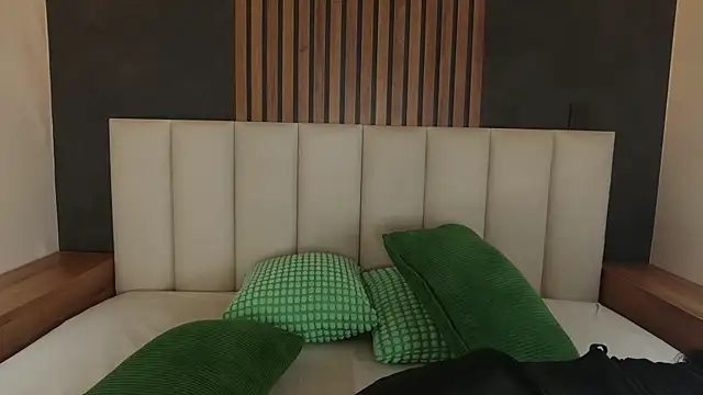 eva daemon online show from January 13, 6:45 pm