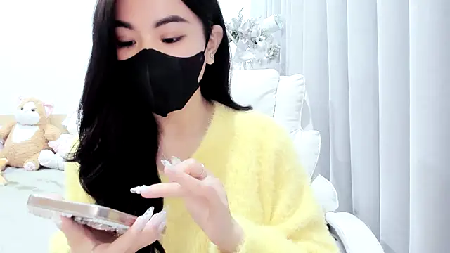 Lita-Julia online show from December 16, 3:51 pm