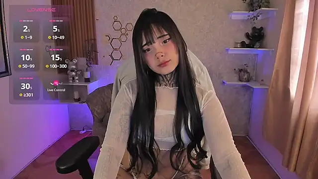 mia catt05 online show from October 3, 4:23 pm