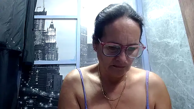 Nastylatinaxxx online show from February 15, 12:15 pm