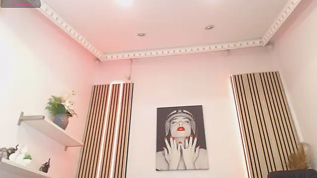 RileyLanna online show from November 6, 5:57 am