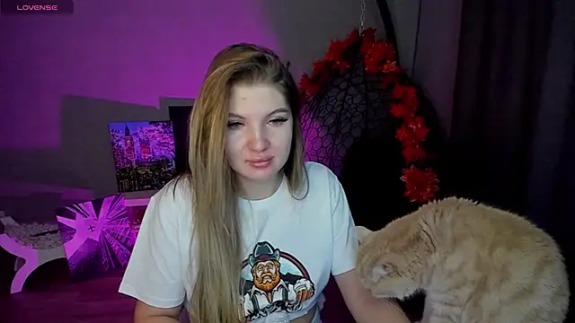 Snapshot of lily_williamss chatting on September 21, 1:04 am lily williamss online show from September 21, 1:04 am