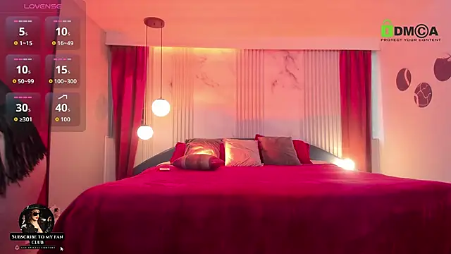 Snapshot of Melanie_silver_ chatting on September 16, 8:39 pm Melanie silver online show from September 16, 8:39 pm