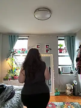 sylviahhh online show from May 24, 2:27 pm