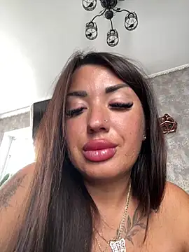 RuslanaXX online show from March 7, 9:05 am