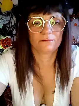 cricrimodele online show from November 1, 8:18 am