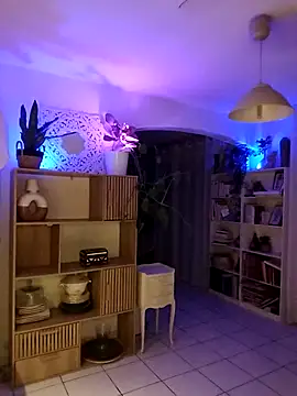 Snapshot of Luna_Kitanna chatting on October 4, 9:41 pm Luna Kitanna online show from October 4, 9:41 pm