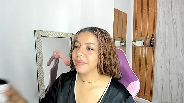 Alika01 online show from November 7, 1:49 pm