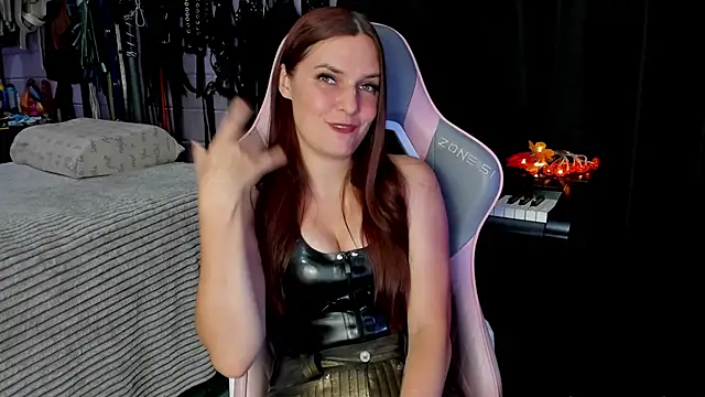 Snapshot of Stroynyash chatting on October 23, 5:19 pm Stroynyash online show from October 23, 5:19 pm