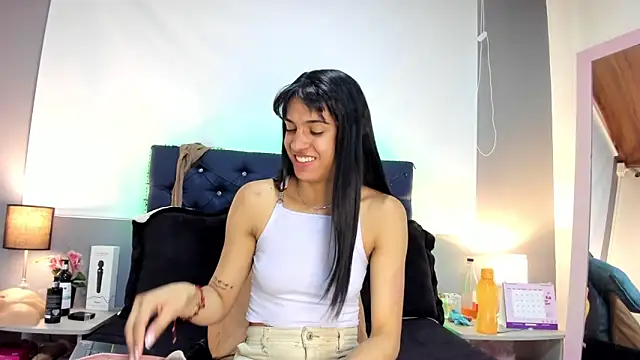 Snapshot of valentinabaez chatting on September 26, 5:43 pm valentinabaez online show from September 26, 5:43 pm