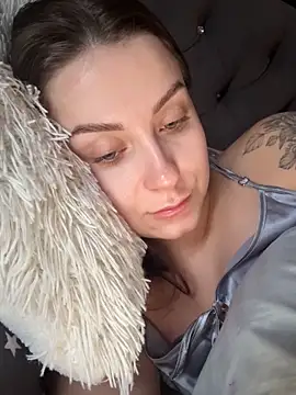 ellie ssexy online show from October 15, 4:26 am