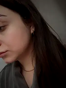 ellie ssexy online show from December 4, 5:42 am