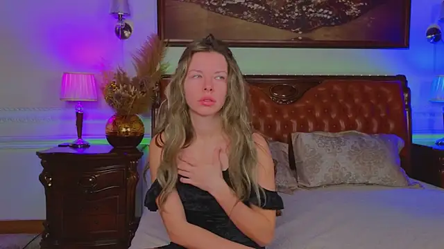 Real Tini online show from November 24, 6:15 am