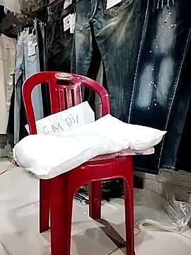  Vitamin Sex  online show from October 20, 9:56 am