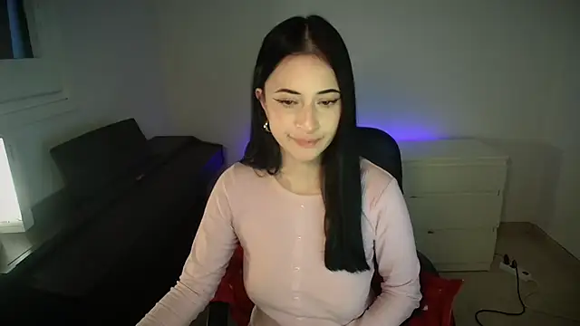 Windy butterfly online show from December 14, 3:29 pm