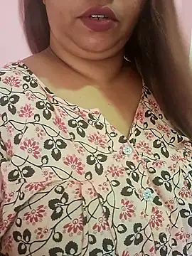 Ravina patil1 online show from April 1, 10:27 am