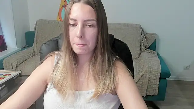 Mia shy1 online show from December 4, 12:18 pm