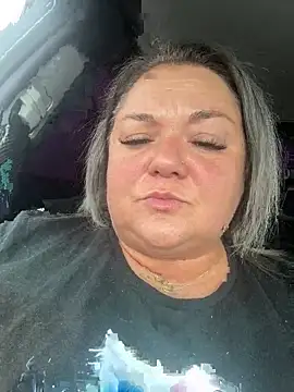 Snapshot of MikyVesela chatting on September 27, 12:12 pm MikyVesela online show from September 27, 12:12 pm