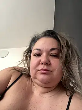 MikyVesela online show from March 21, 8:30 am