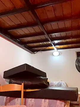 FlorBich online show from December 18, 2:22 pm