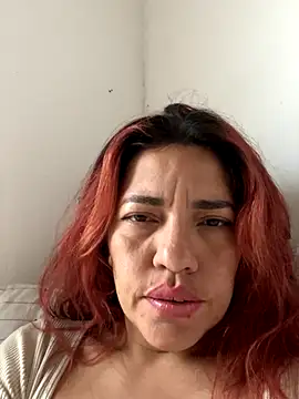 Snapshot of lia_huan chatting on September 25, 2:05 pm lia huan online show from September 25, 2:05 pm
