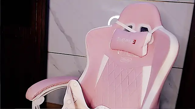 Snapshot of ---Hera--- chatting on September 14, 8:07 pm ---Hera--- online show from September 14, 8:07 pm