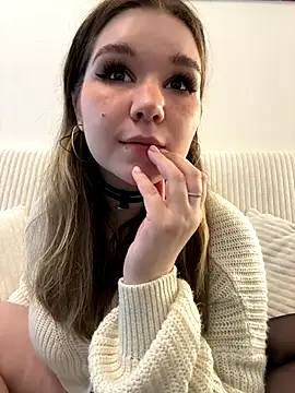 PumaShyXD online show from November 10, 12:44 pm