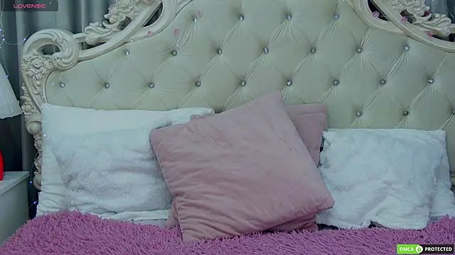 JennyFerguson online show from November 25, 6:09 pm